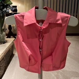 Shein - Pink cropped top